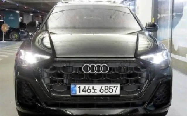 인천할부중고차 Q8 55 TFSI 콰트로 프리미엄 매물 사진 11 - 2025/06 8,007km
