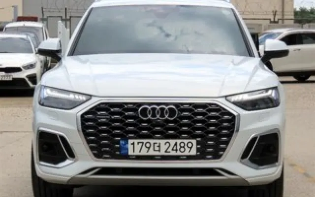 인천할부중고차 Q5 (FY) 45 TFSI 콰트로 프리미엄 스포트백 매물 사진 15 - 2023/03 18,978km